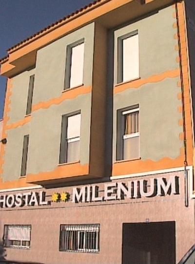 Hostal Milenium Els Monjos Zewnętrze zdjęcie
